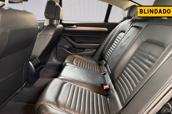 VOLKSWAGEN Passat 2.0 16V TSI BLUEMOTION GASOLINA HIGHLINE 4P DSG 2018/2018